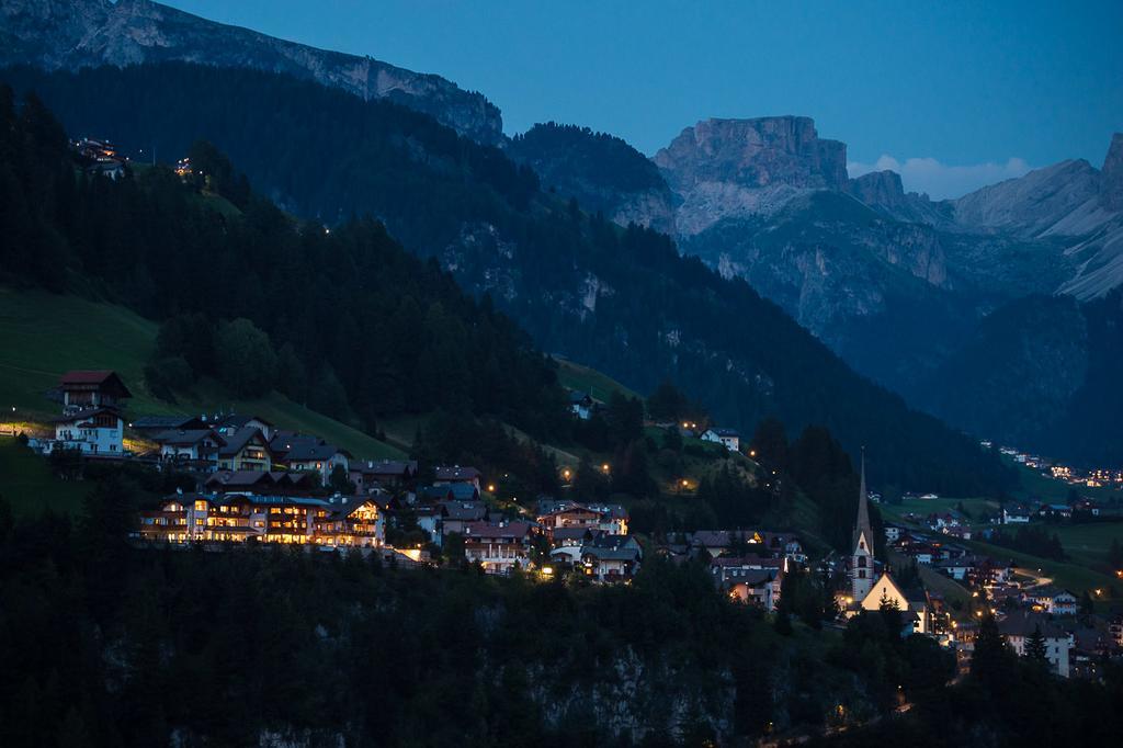 Residence Sovara Santa Cristina Val Gardena Esterno foto
